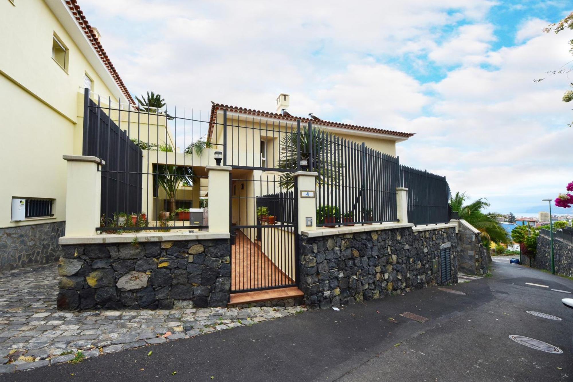 Azalea - Vivienda Vacacional Puerto de la Cruz  Exterior photo